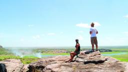 Injalak Hill Arnhem Land tour