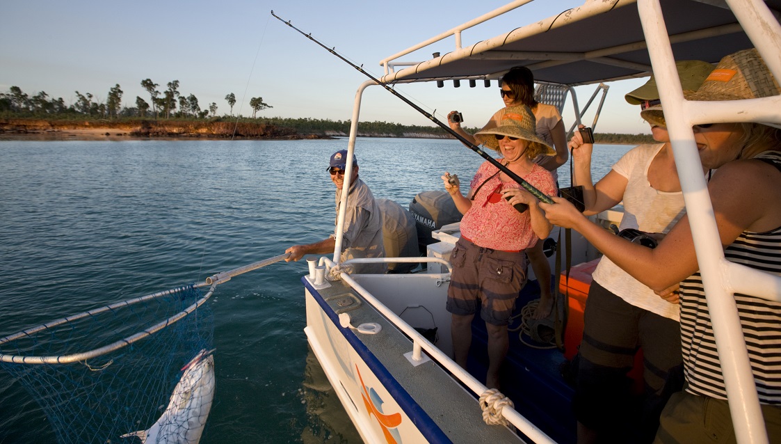 nt-corporate-tours-and-team-building-fishing