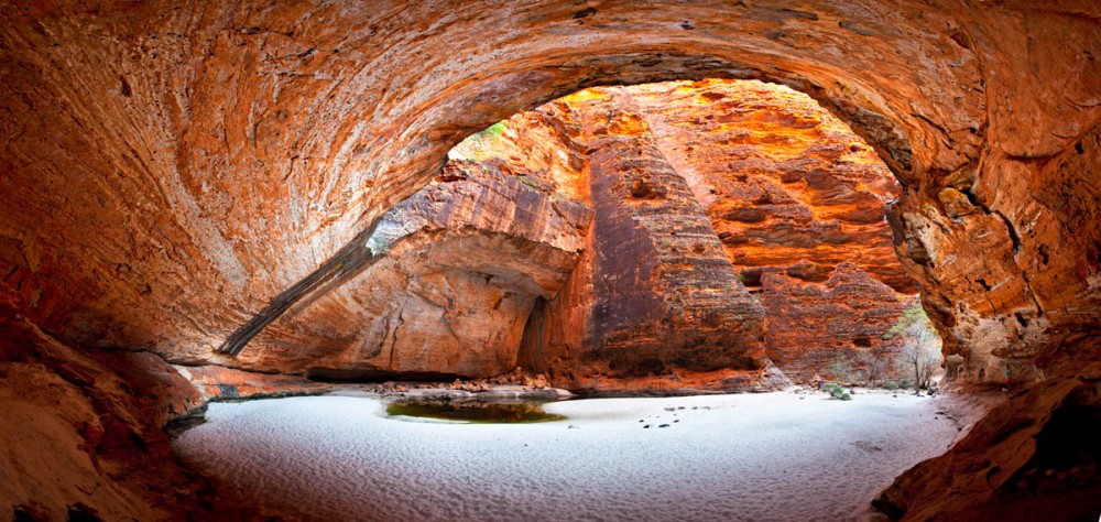 the-ultimate-luxury-kimberley-tour-cathedral-gorge
